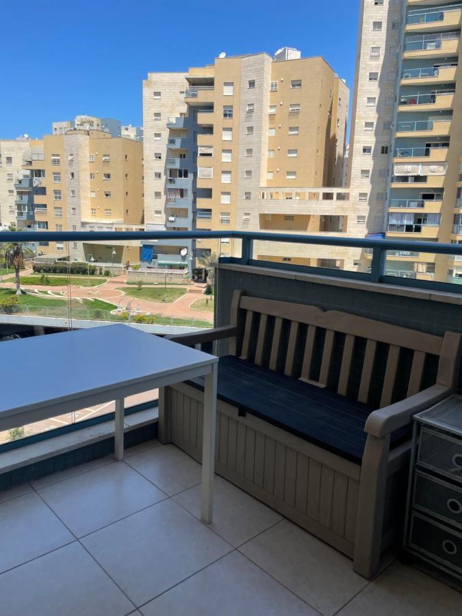 Ashdod City Center 2-Rooms Apartment, 15Min Walk To The Beach Exteriör bild